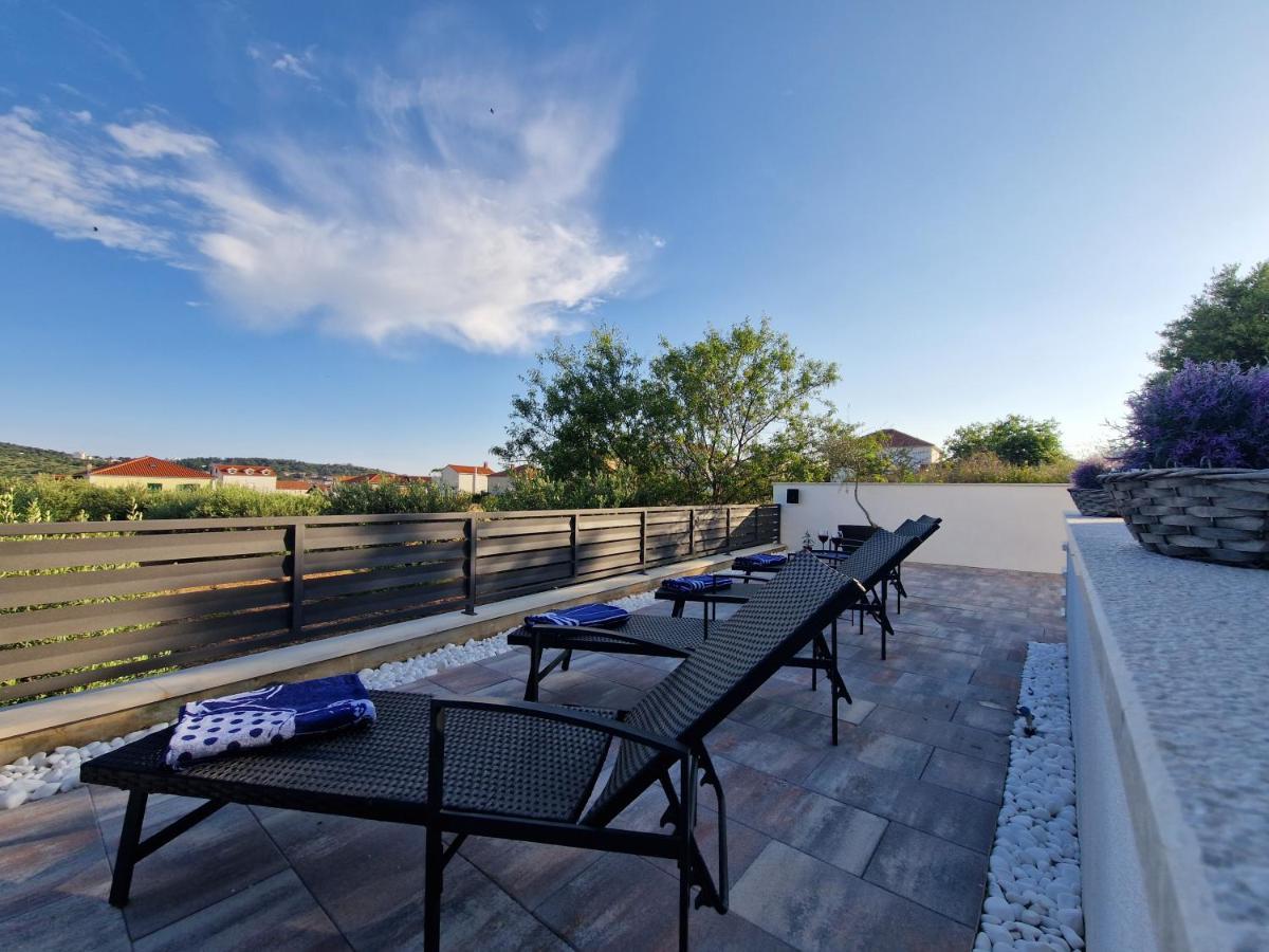 Apartman Marcelina 1 With Private Pool Τρογκίρ Εξωτερικό φωτογραφία