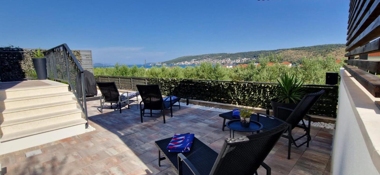 Apartman Marcelina 1 With Private Pool Τρογκίρ Εξωτερικό φωτογραφία